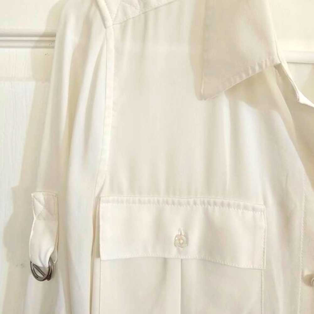 White House Black Market White High Low Tunic Blouse 10 Buttons Office Pockets - Picture 6 of 10